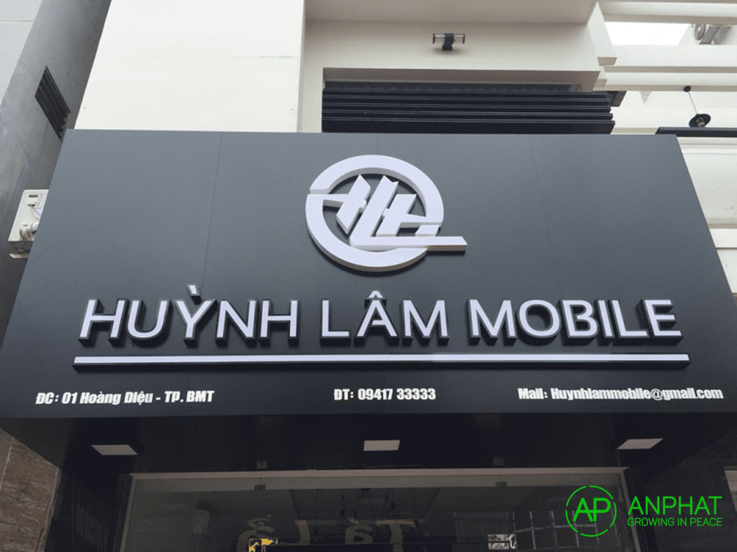 Bảng hiệu điện thoại Huỳnh Lâm Mobile